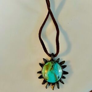 Bebe - Turquoise and leather choker necklace (EUC)